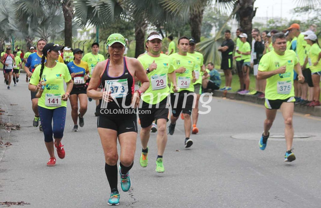 Media-Maraton-Villavicencio-runners