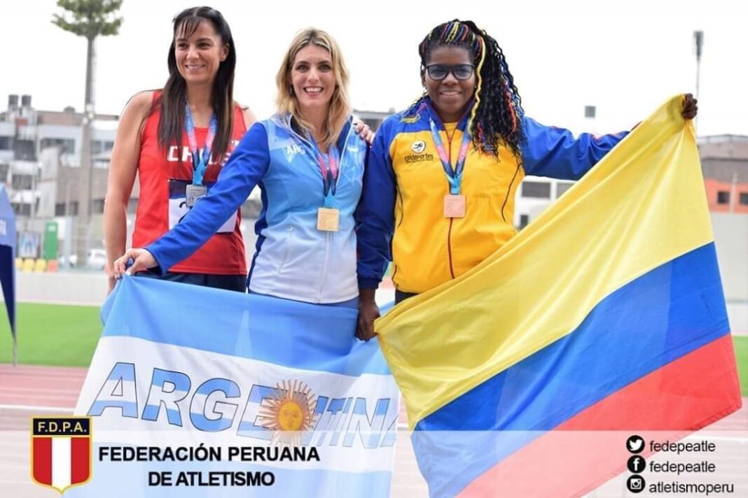 Yolima-Mena-podio-Peru