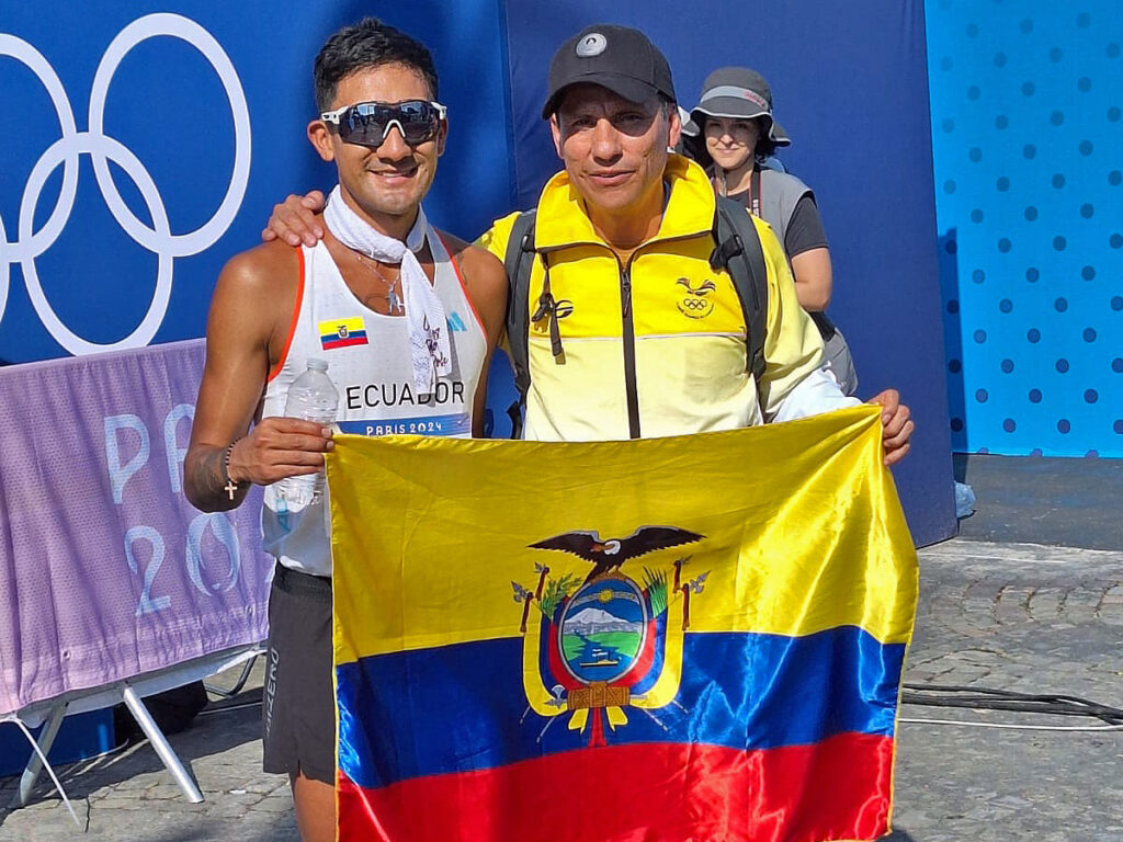 Brian Pintado le dio a Ecuador su primera medalla en los Olímpicos de París, al terminar primero en los 20 km .